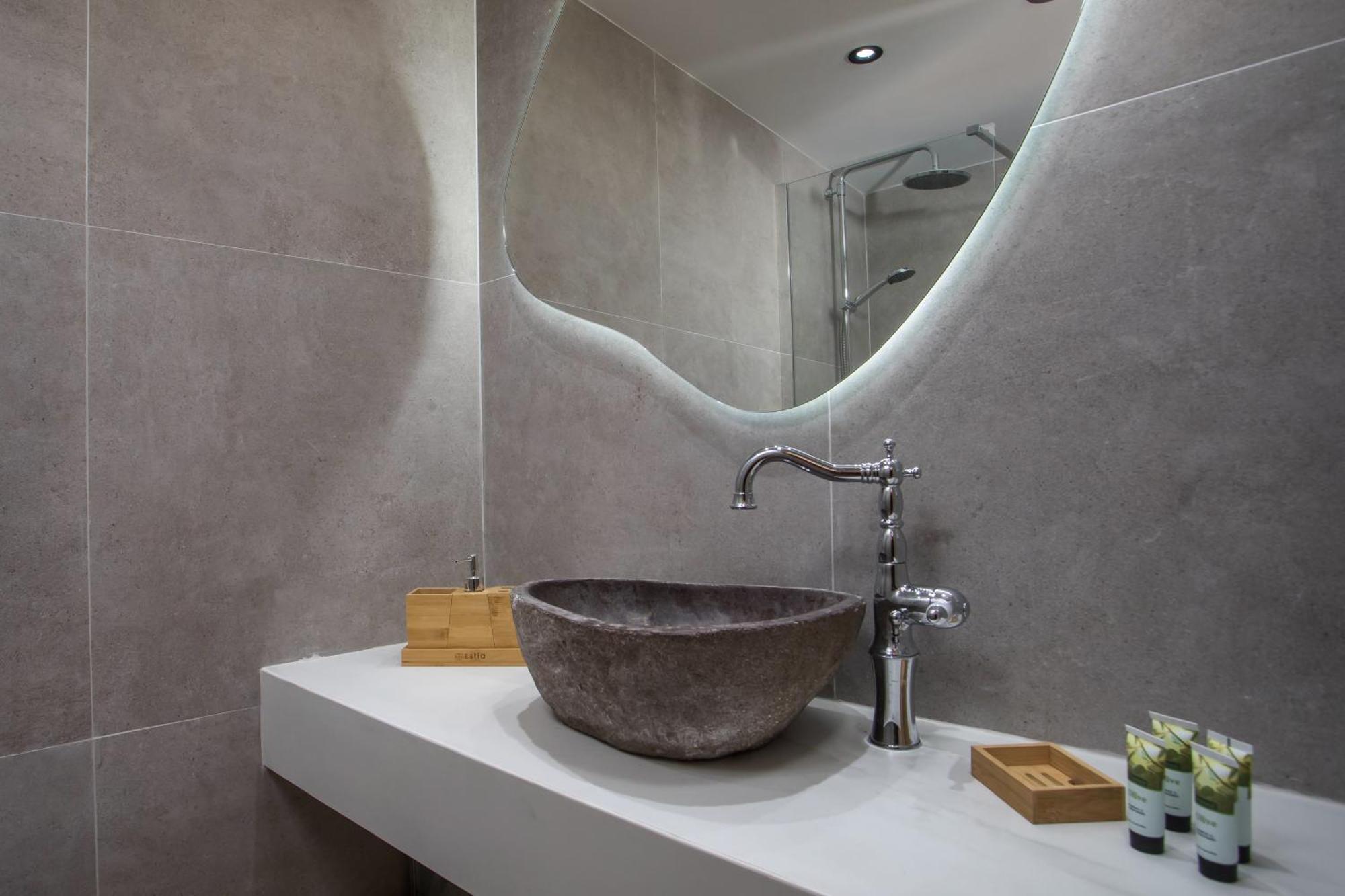 Вілла Alexandras Stone House Rhodes City Екстер'єр фото
