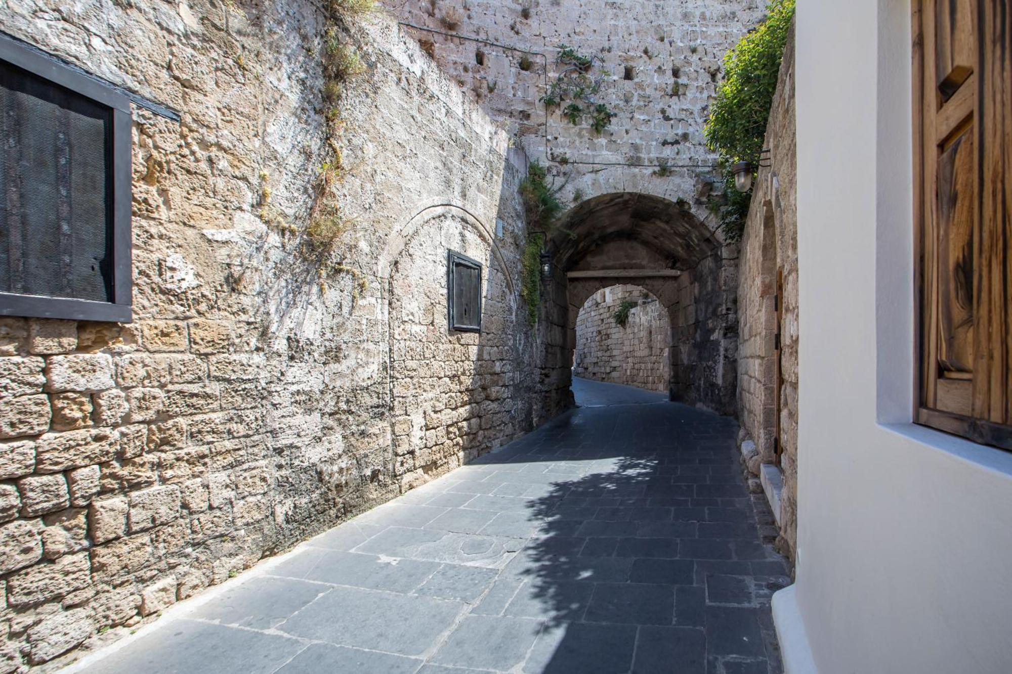 Вілла Alexandras Stone House Rhodes City Екстер'єр фото